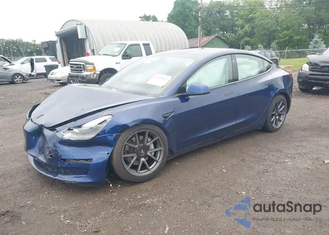2022 Tesla Model 3 Long Range Dual Motor All-Wheel Drive z USA, uszkodzony, nr VIN 5YJ3E1EB7NF171481